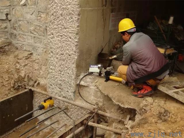 隧道工程需要檢測(cè)些什么？隧道檢測(cè)錨桿拉拔力的測(cè)試方法_1