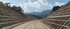 施勐高速順利完成首次路基工程中間交工驗(yàn)收